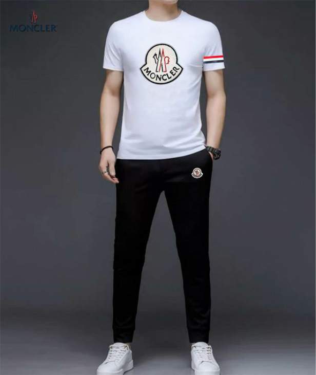 Picture of Moncler Shirt Pant Suits _SKUMonclerM-3XL12yn5223869
